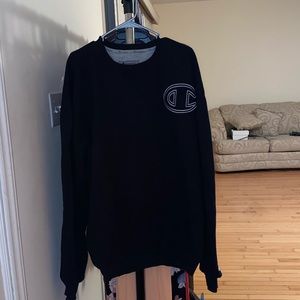 Black Champion Sweatshirt